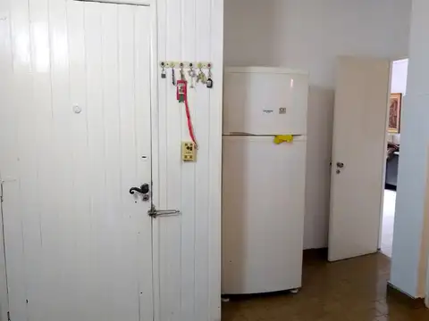 Doctor Pedro Ignacio Rivera 2900, Piso PB