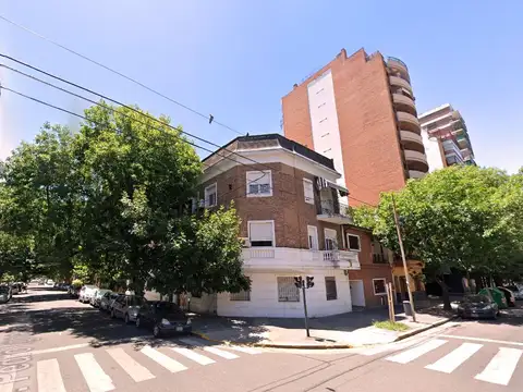 Doctor Pedro Ignacio Rivera 2900, Piso PB