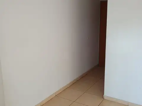 Departamento en Alquiler en Pompeya, $ 650.000