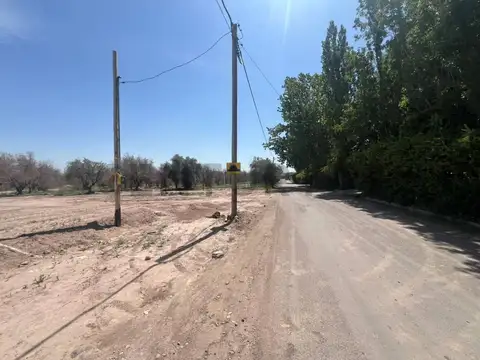 Century21Lopez Vende Terreno de 4500mts Ideal Emprendimiento Inmobiliario, Depositos o Galpones.