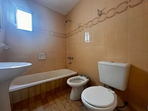 VENTA DEPARTAMENTO 3 AMBIENTES, CENTRO, MENDOZA.