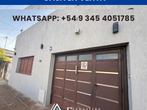 CASA EN VENTA zona centro amplio terreno