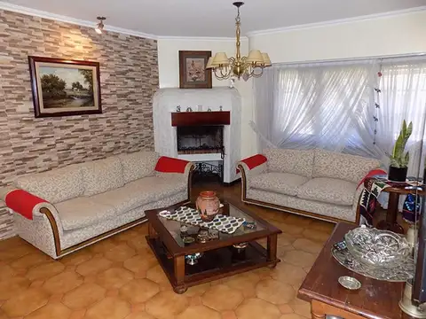 Casa en Venta en Hurlingham, USD 230.000