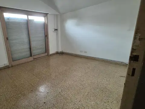 Depto Tipo Casa en Venta al Oeste
