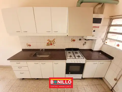Depto Tipo Casa en Alquiler en Villa Pueyrredón, $ 900.000