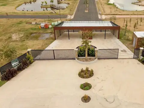 LOTE EN VENTA, EN HARAS ANDREA VIRGINIA