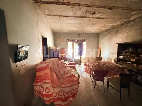 Depto Tipo Casa en Venta en Lomas Del Mirador, USD 27.900