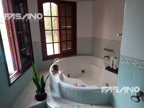 Quinta en Venta de 2 dormitorios