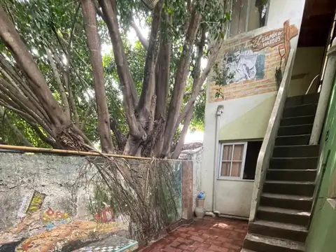 Depto Tipo Casa en Venta 40 años