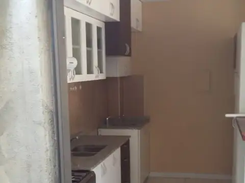 Departamento en Alquiler en Godoy Cruz, $ 900.000
