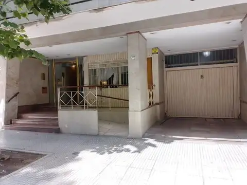 4 AMBIENTES COCHERA BAULERA PARQUE CENTENARIO
