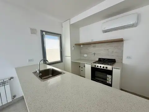 Departamento 3 ambientes con 1 baño