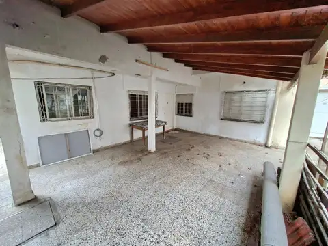 Ph 3 Amb, Planta Baja con gran Jardin y Quincho