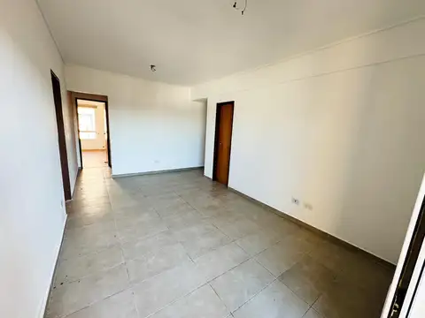 Departamento en Alquiler en San Fernando Vias  /  Centro, $ 700.000