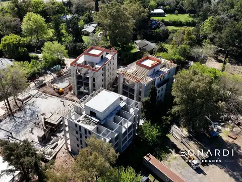 Altos Los Robles - T2 - PB  01, 3 amb. +  jardín