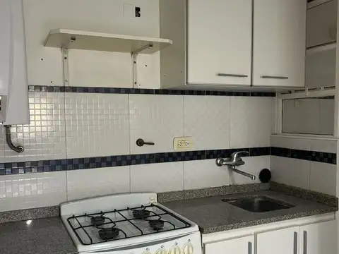 Departamento en Alquiler en Lanus Oeste, $ 690.000