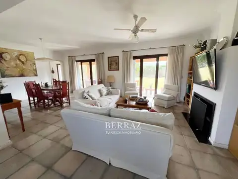 Casa en Venta en Haras Santa Maria - Los Eucaliptus, USD 365.000