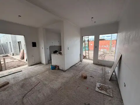 Casa 3 ambientes con 1 baño