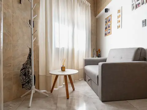 Casa 8 ambientes con 3 baños