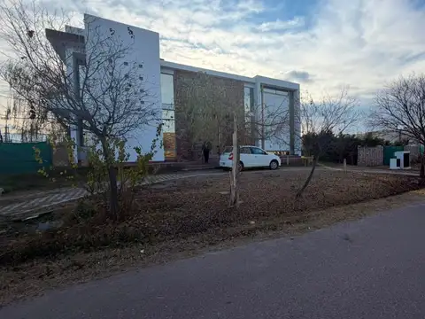 CASA 4 DORMITORIOS LICEO COUNTRY 2 MAIPÚ