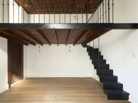 VENTA EXCELENTE PH EN VENTA EN BOEDO TOTALMENTE RECICLADO HACE 10 AÑOS. APTO CREDITO