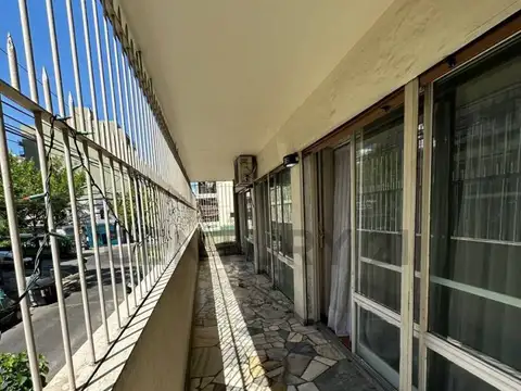 Departamento en Venta en Parque Chacabuco, USD 295.000