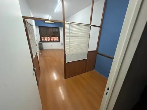 Oficina Consultorio Showroom Alquiler 2 Ambientes Olivos