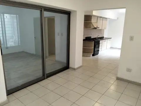 Casa en Alquiler al Este