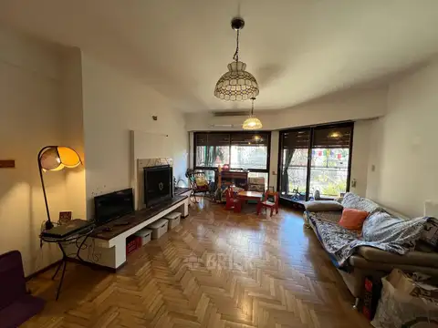 Depto Tipo Casa en Venta de 5 ambientes