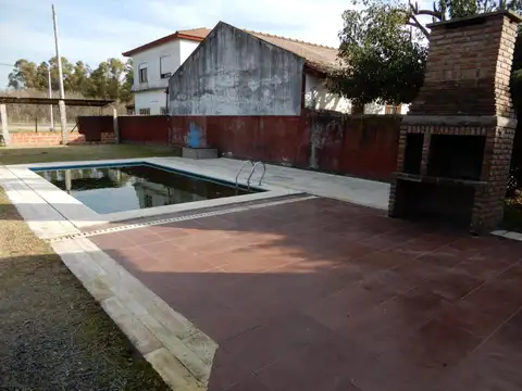 Casa en Alquiler en Parque Exaltacion, $ 900.000