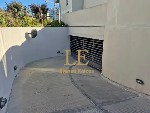 Cochera en Venta para coche grande