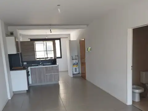 Departamento en alquiler en Monte Castro