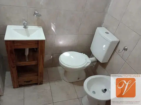 Depto Tipo Casa en Alquiler de 2 ambientes