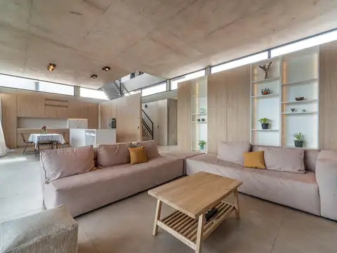 Casa 4 ambientes con 3 baños