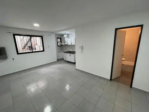 Departamento en Alquiler en Quilmes Oeste, $ 380.000
