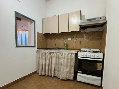Depto Tipo Casa en Venta en Banfield, USD 70.000
