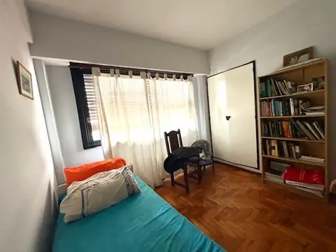 4 AMBIENTES C/ DEPENDECIA CON BALCON TERRAZA 