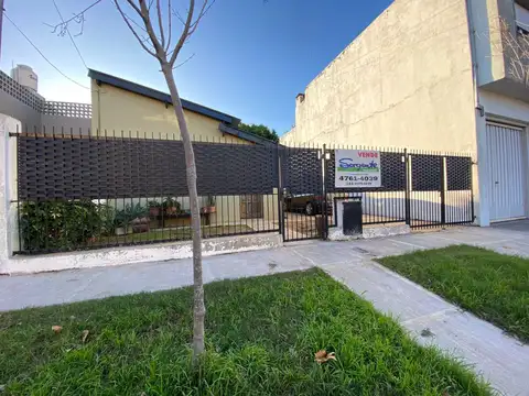 Alferez Hipólito Bouchard 3400