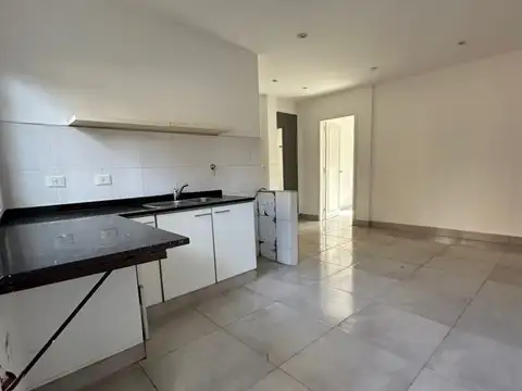 Depto Tipo Casa en Alquiler en El Talar, $ 500.000