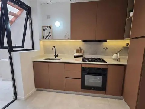 Depto Tipo Casa en Venta de 3 ambientes