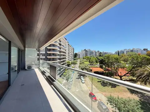 VENTA DE APARTAMENTO 3 DORMITORIOS 3 BAÑOS 2 GGE