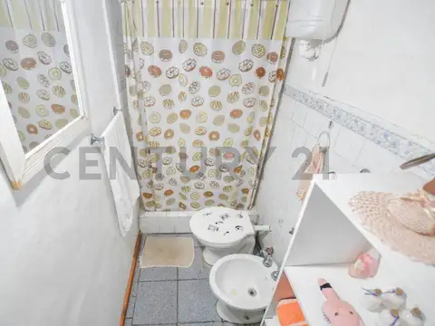 OPORTUNIDAD TRES CASAS EN BLOQUE
