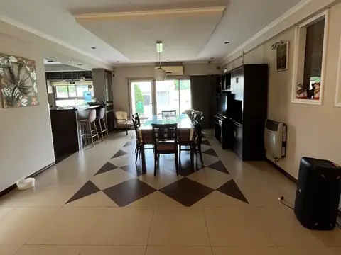 Casa en Venta de 5 dormitorios