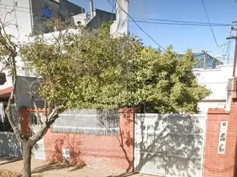 CASA PARA 2 FAMILIAS