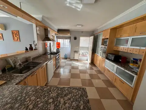 Casa en Venta en Ituzaingó, USD 380.000