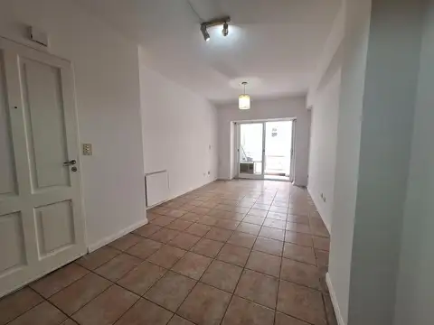 Jerónimo Salguero 3000, Piso 2