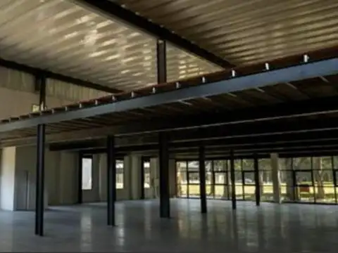 Galpon en Alquiler A Estrenar