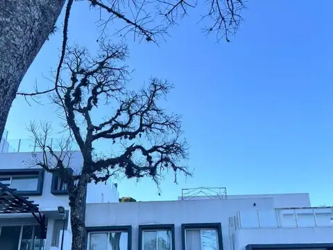 San Lorenzo - Hermosa Casa Triplex Amoblada- 3 Dorm