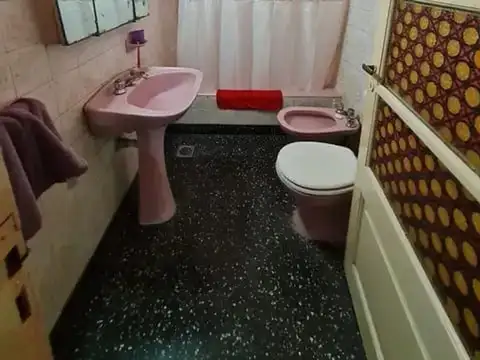 Depto Tipo Casa en Venta en Liniers, USD 120.000