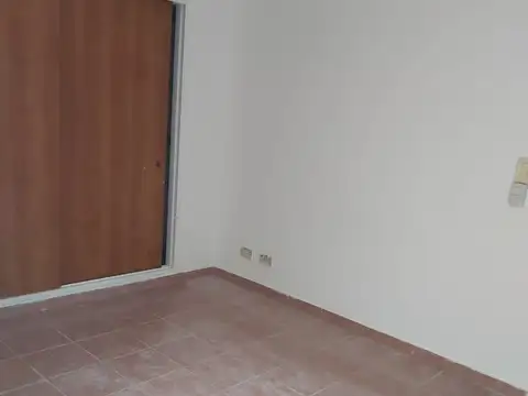 Departamento en Alquiler en Moron Sur, $ 500.000